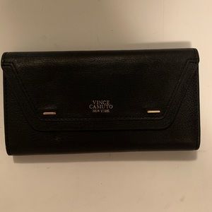 Vince Camuto wallet